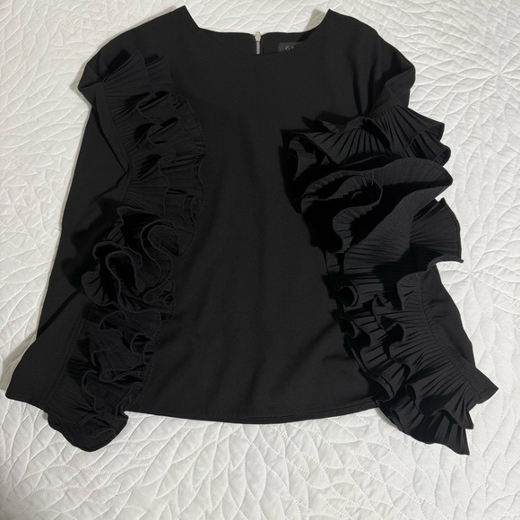 Gracia Black Ruffle Sleeve Top - Picture 7 of 9